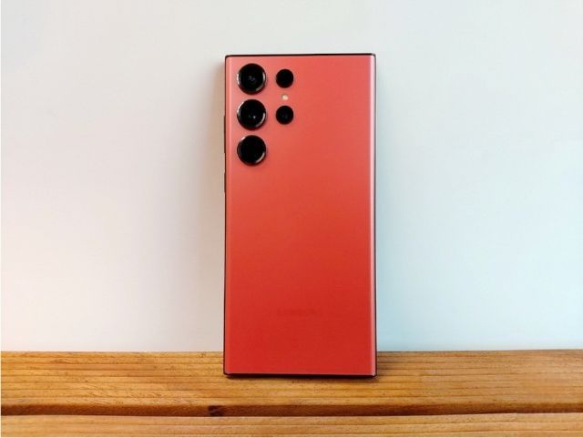 ขาย Samsung S23 Ultra ,512gb สีส้ม, อุปกรณ์ครบยกกล่อง สภาพดี