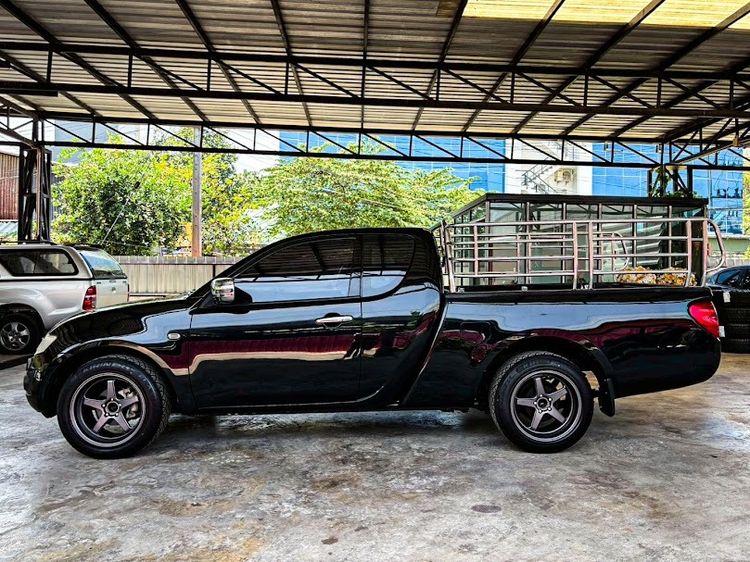 Mitsubishi Triton 2014 2.5 GLX Pickup ดีเซล ไม่ติดแก๊ส เกียร์ธรรมดา ดำ รูปที่ 4