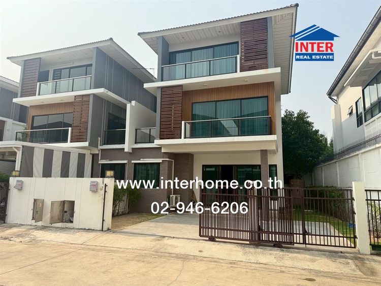 โฮมออฟฟิศ 3 ชั้น 45.6 ตร.ว. หมู่บ้านศุภาลัย เอสเซ้นส์ ลาดพร้าว107 ซอยลาดพร้าว107 ถนนลาดพร้าว เขตบางกะปิ กรุงเทพมหานคร