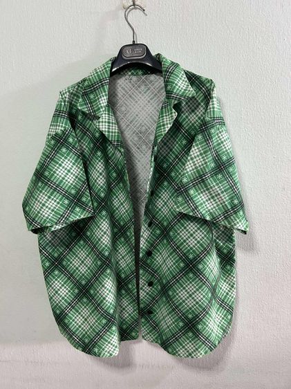 🌈 เสื้อเชิ้ตแขนสั้น ผ้าทองานญี่ปุ่นจุดเด่นเก๋ๆตรงกระดุมเสื้อ 🌈 รูปที่ 4