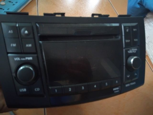 วิทยุเดิมแท้ถอดซูซูกิสวิฟท์ปี12