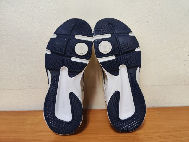 Nike 42.0 26.5 แท้ มือสอง รูปที่ 11