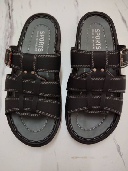 รองเท้าแตะหนัง รองเท้าผู้ชาย หนังเทียมราคาถูก แบบสวม รองเท้าถวายพระ รองเท้าสุภาพ งานทน ง่าย สบาย เก็บปลายทาง รูปที่ 3