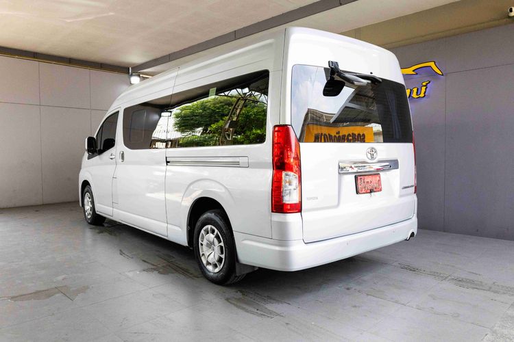Toyota Commuter 2019 2.8 Van ดีเซล ไม่ติดแก๊ส เกียร์อัตโนมัติ เทา รูปที่ 4