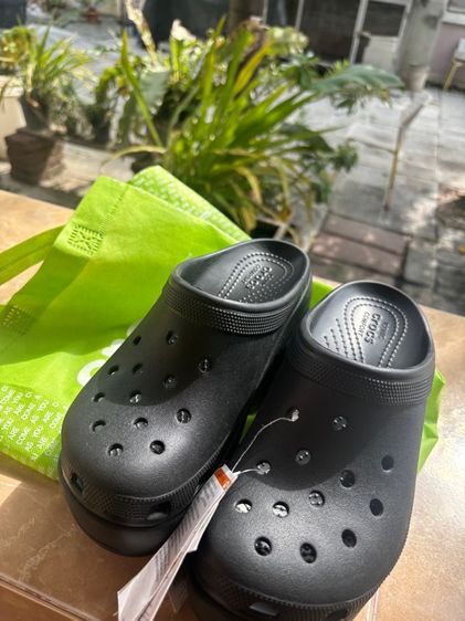 รองเท้าcrocsแท้ รูปที่ 5