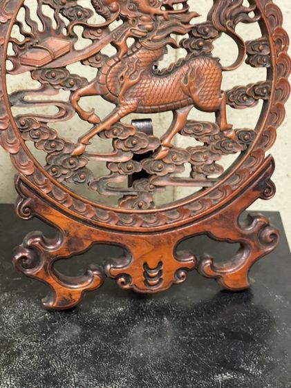 ลับแล แผ่นไม้แกะสลัก กิเลนสะสมA2 รูปที่ 8