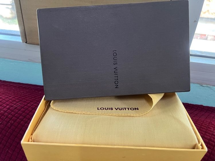 Louis vuitton  กระเป๋าสตางค์ ใส่บัตรได้เยอะ รูปที่ 6
