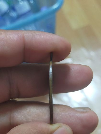 เหรียญหลวงพ่ออี๋วัดสัตหีบ รูปที่ 3