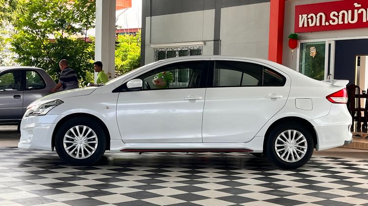 Suzuki Ciaz 2018 1.2 GL Sedan เบนซิน ไม่ติดแก๊ส เกียร์อัตโนมัติ ขาว รูปที่ 2