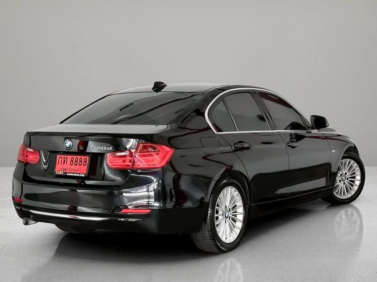 BMW Series 3 2013 320d Sedan ดีเซล เกียร์อัตโนมัติ ดำ รูปที่ 4