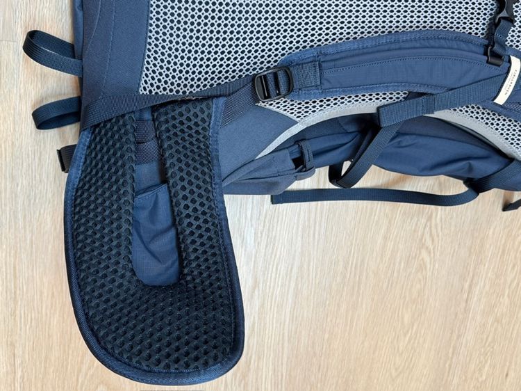 เป้ Backpack Fjall Raven 45L Abisko สีน้ำเงิน รูปที่ 5