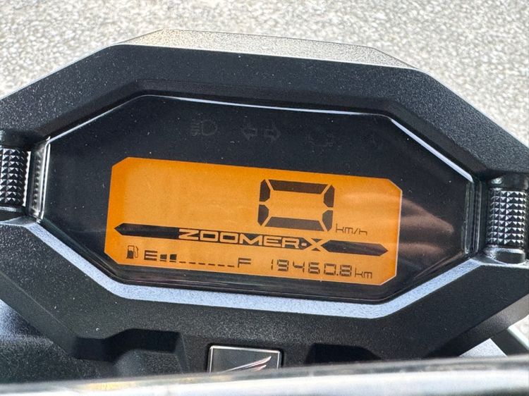 Zoomer-x สภาพรถเดิมๆ  เครื่องดีมาก สีสวยมาก ต้องมาดูของจริงมีสถานที่ให้ทดลองขับขี่ก่อนซื้อ รูปที่ 4