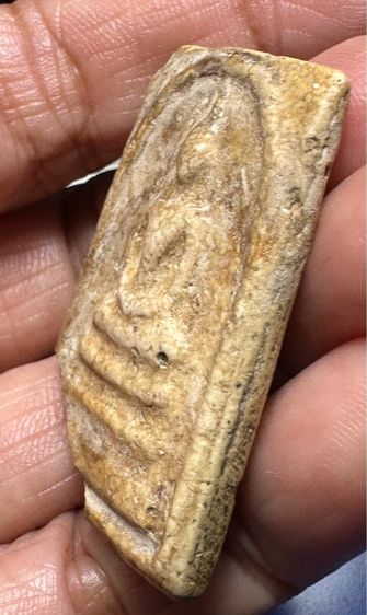 🙏พระสมเด็จพิมพ์ทรงเจดีย์ มวลสารเยอะ🙏พระสมเด็จพิมพ์ใหญ่บิ่นเดิม เนื้อดีพิมพ์ดี องค์ละ1550 รูปที่ 12