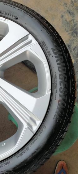 แม็กโตโยต้า ป้ายเดิมสีแดง ขอบ17 พร้อมยางบริส 205 50 17 ปี23โตนยางสวยทุกเส้นใส่ altis with พรุส เซียนต้าอื่นๆ 5 รู 100 รูปที่ 9