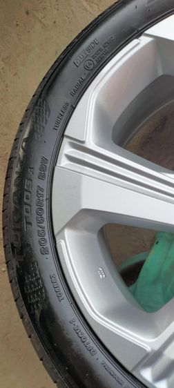 แม็กโตโยต้า ป้ายเดิมสีแดง ขอบ17 พร้อมยางบริส 205 50 17 ปี23โตนยางสวยทุกเส้นใส่ altis with พรุส เซียนต้าอื่นๆ 5 รู 100 รูปที่ 10