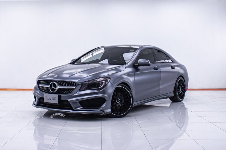 รถ Mercedes-Benz CLA-Class CLA250 AMG สี เทา