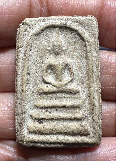 🙏พระสมเด็จพิมพ์ฐานแซม เนื้อจัด มีมวลสาร🙏พระกำแพงลีลากลีบจำปา องค์ละ1550