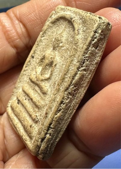 🙏พระสมเด็จพิมพ์ฐานแซม เนื้อจัด มีมวลสาร🙏พระกำแพงลีลากลีบจำปา องค์ละ1550 รูปที่ 7