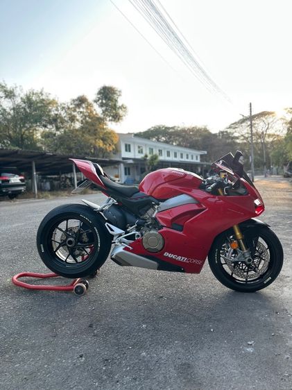 Ducati V4S 2018 รูปที่ 2