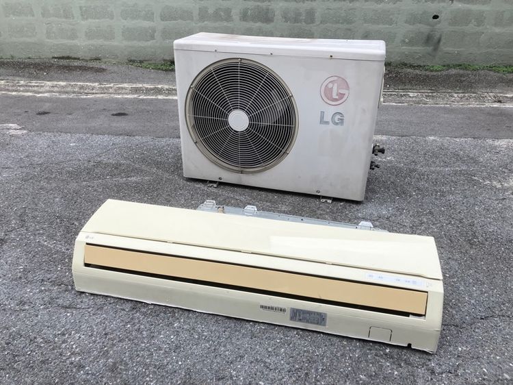 แอร์ติดผนัง คอยร้อน ยี่ห้อ LG 18,000BTU ประหยัดไฟเบอร์5 น้ำยาแอร์ R22 สภาพดี อุปกรณ์ครบ