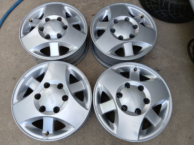 ล้อเดิม Isuzu  Rodeo4×4 ขอบ15 รูปที่ 11