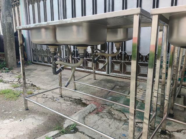 ซิงค์ล้างจานสแตนเลส201แบบ 2 หลุมยาว
1 20 ของใหม่มีตำหนิขายถูกเชื่อมติดกันทั้งอัน รูปที่ 13