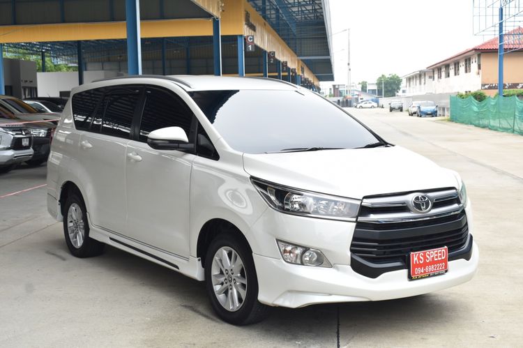 Toyota Innova 2019 2.8 Crysta G Utility-car ดีเซล ไม่ติดแก๊ส เกียร์อัตโนมัติ ขาว รูปที่ 4