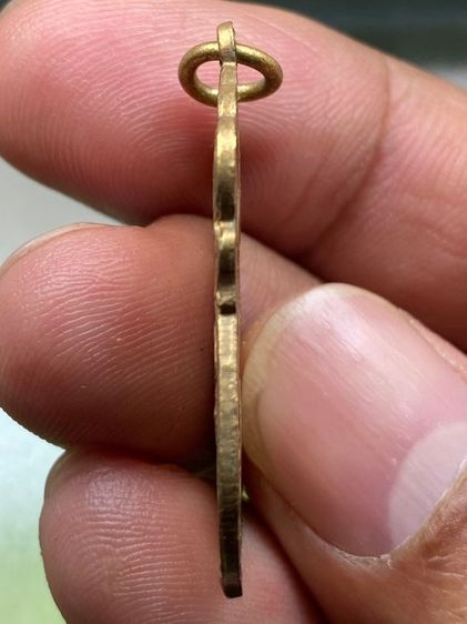 เหรียญหลวงปู่เอี่ยม ยันต์ห้า รูปที่ 3