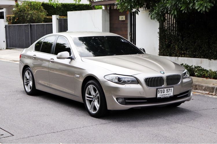 BMW Series 5 2012 525d Sedan ดีเซล เกียร์อัตโนมัติ น้ำตาล รูปที่ 2