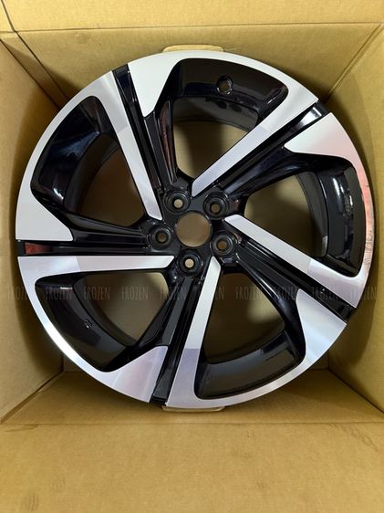ขาย Mag Yaris Cross 18” รูปที่ 3