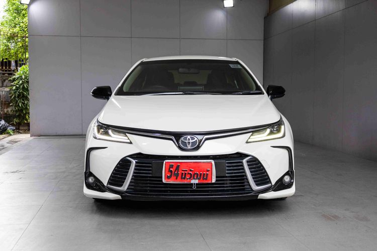 Toyota Altis 2019 1.8 GR Sport CVT Sedan เบนซิน ไม่ติดแก๊ส เกียร์อัตโนมัติ ขาว รูปที่ 2