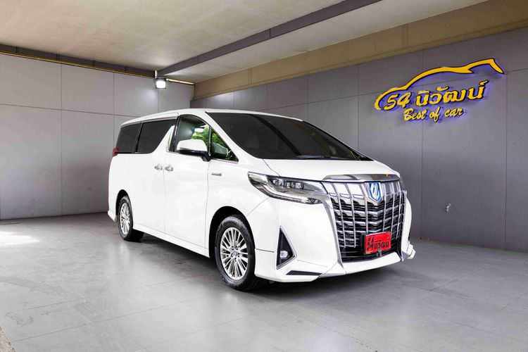 รถ Toyota Alphard 2.5 Hybrid E-Four 4WD สี ขาว