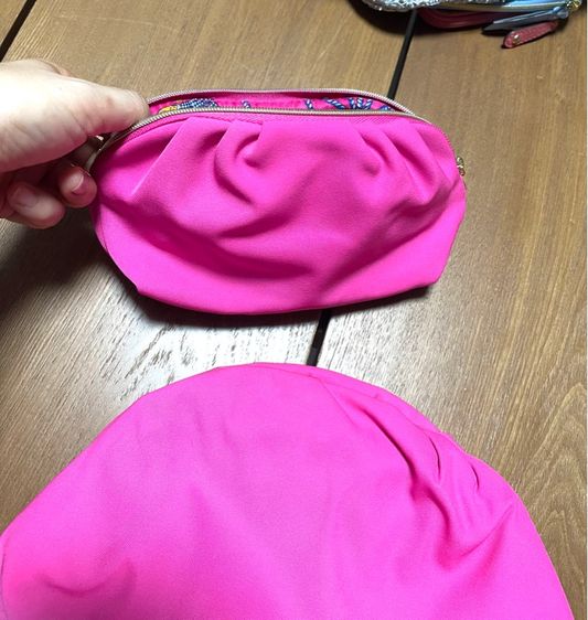 กระเป๋าใส่เครื่องสำอาง รูปที่ 4