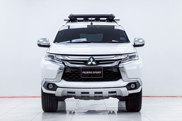 Mitsubishi Pajero Sport 2015 2.4 GT Utility-car ดีเซล ไม่ติดแก๊ส เกียร์อัตโนมัติ ขาว รูปที่ 4
