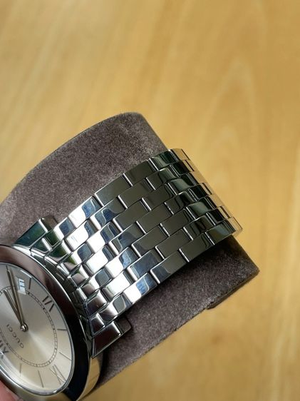 GUCCI 5200M Quartz Men's Watch Silver Dial Analog Stainless Steel  รูปที่ 6