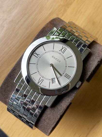 GUCCI 5200M Quartz Men's Watch Silver Dial Analog Stainless Steel  รูปที่ 16