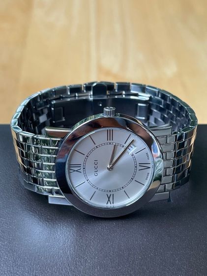 GUCCI 5200M Quartz Men's Watch Silver Dial Analog Stainless Steel  รูปที่ 8