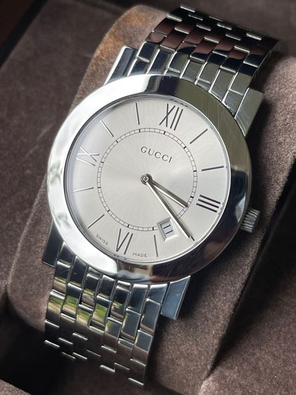 เงิน GUCCI 5200M Quartz Men's Watch Silver Dial Analog Stainless Steel 