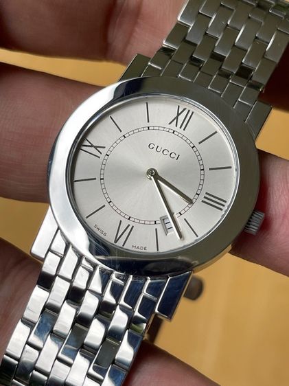 GUCCI 5200M Quartz Men's Watch Silver Dial Analog Stainless Steel  รูปที่ 10