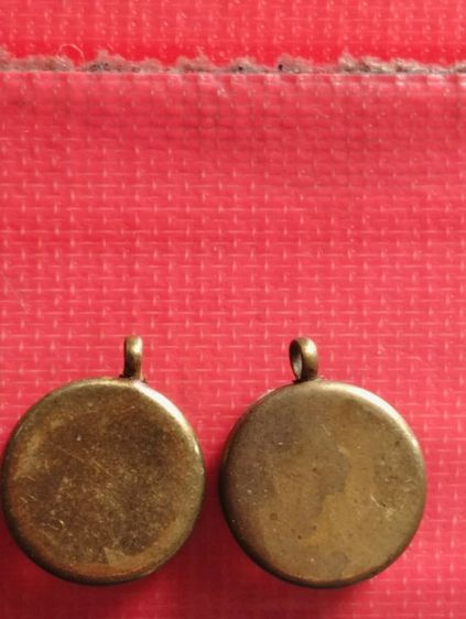 ล็อกเก็ตดวงตาพระพุทธเจ้าหลวงพ่อผินะวัดสนมลาว รูปที่ 8