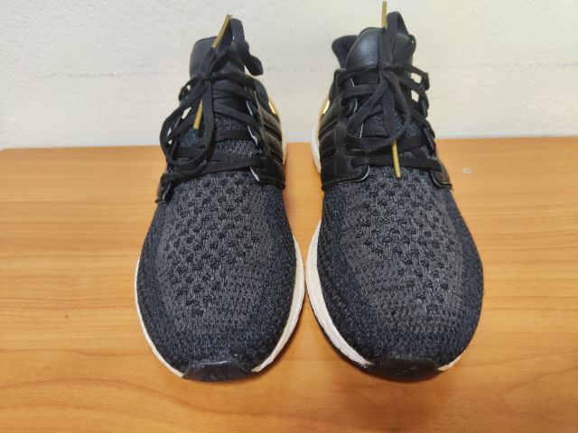 Adidas Ultra Boost 2.0 Gold 42.0 26.5 แท้ มือสอง รูปที่ 6
