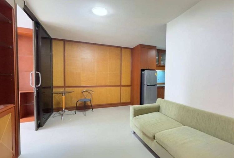 ตกแต่งครบ ขายคอนโด ผาสุข ขนาด 40.31 ตร.ม. พร้อมเฟอร์นิเจอร์ built-in ใกล้BTSอารีย์ ใกล้เซ็นทรัลเวิร์ลด์ พญาไท กรุงเทพฯ รูปที่ 4