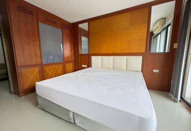 ตกแต่งครบ ขายคอนโด ผาสุข ขนาด 40.31 ตร.ม. พร้อมเฟอร์นิเจอร์ built-in ใกล้BTSอารีย์ ใกล้เซ็นทรัลเวิร์ลด์ พญาไท กรุงเทพฯ รูปที่ 2