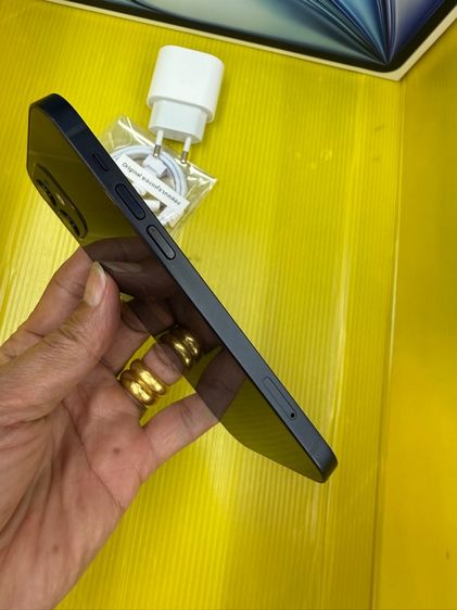 iPhone 12 รูปที่ 7