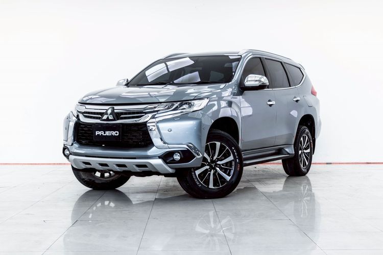 รถ Mitsubishi Pajero Sport 2.4 GT Premium 2WD สี เทา