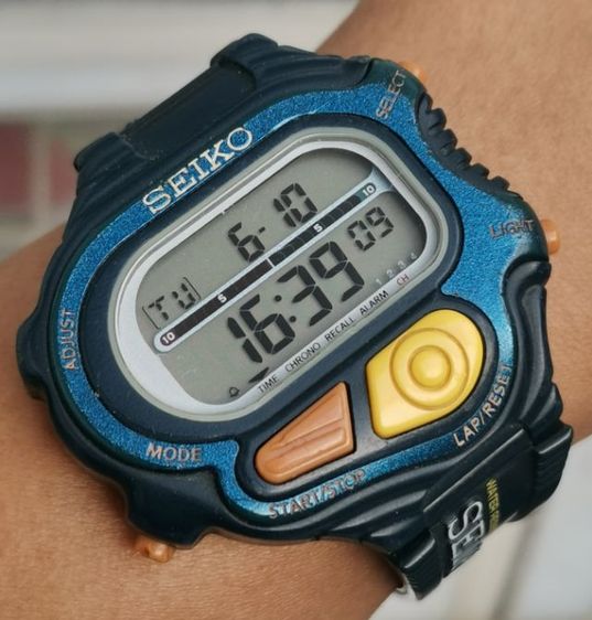 นาฬิกา Vintage Seiko Digital S640-4000 พร้อมสายเดิม หายากสุดๆ ราคาแบ่งปันครับ รูปที่ 8