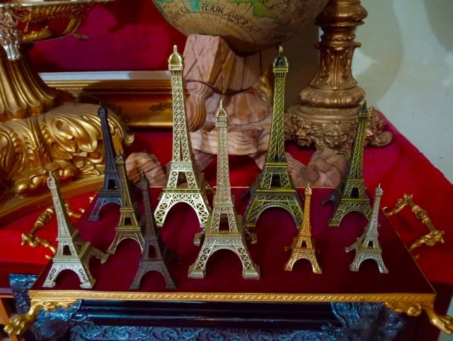 ฝรั่งเศส..หอไอเฟลเนื้อโลหะแท้จากฝรั่งเศสขายรวม 10 ชิ้นแถม 1 ชิ้น1250- รูปที่ 6