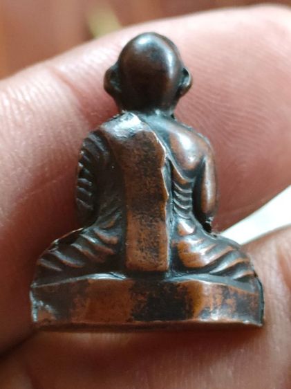 รูปหล่อรุ่นแรกหลวงพ่อรุ่งเคราเหล็ก รูปที่ 4