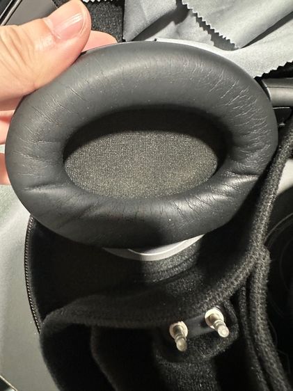 Sony หูฟัง ไร้สาย ตัดเสียงรบกวน รุ่น WH-1000XM4 รูปที่ 3