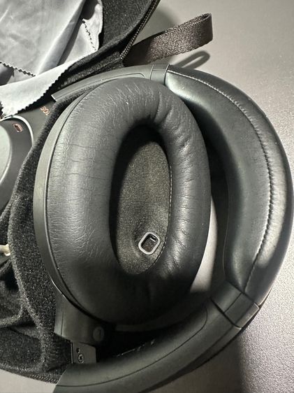 Sony หูฟัง ไร้สาย ตัดเสียงรบกวน รุ่น WH-1000XM4 รูปที่ 4